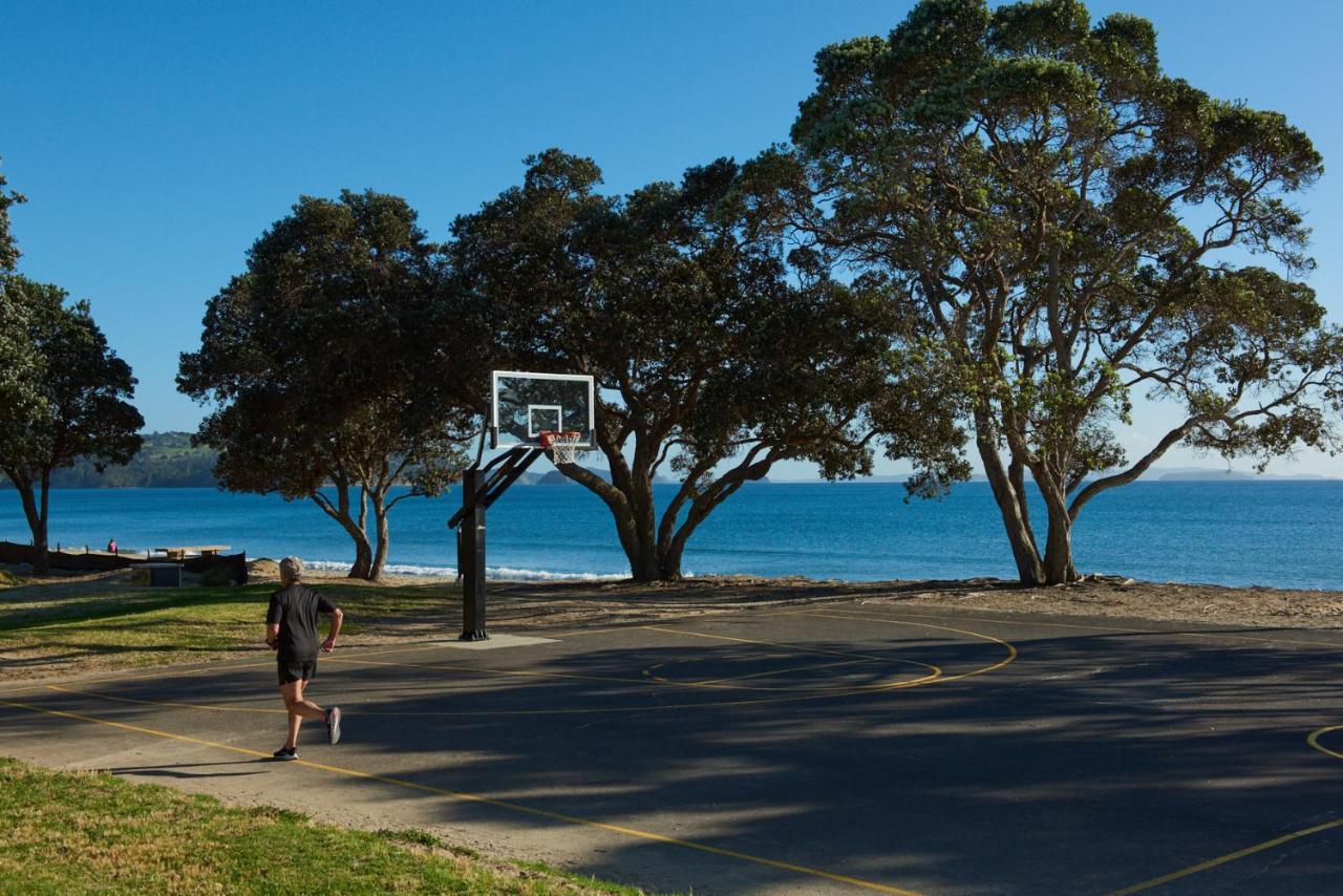 Orewa Kiwi Cabins ภายนอก รูปภาพ
