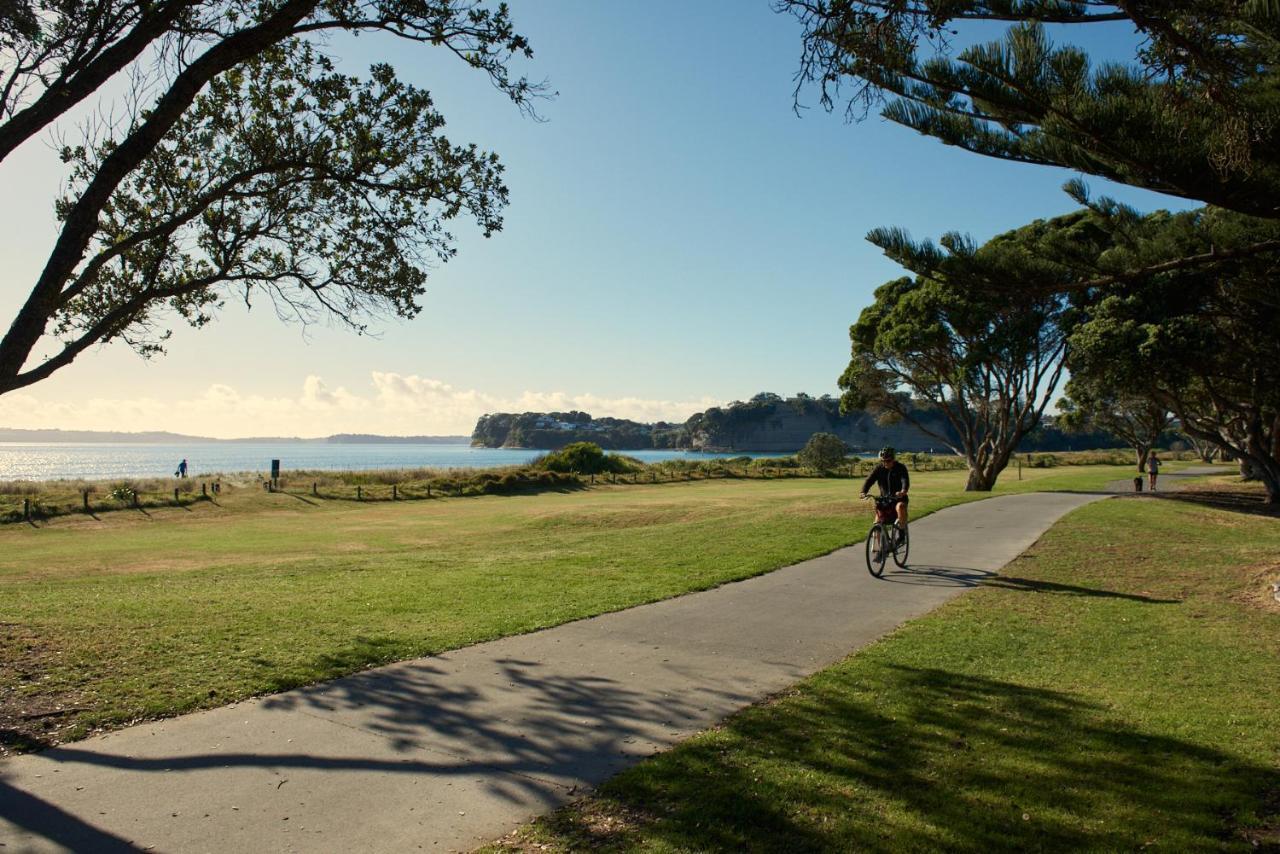 Orewa Kiwi Cabins ภายนอก รูปภาพ