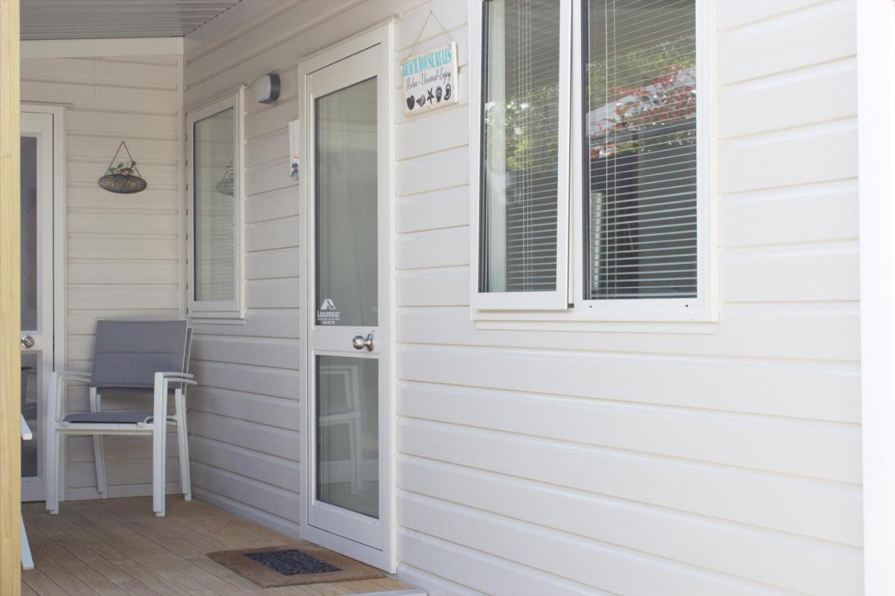 Orewa Kiwi Cabins ภายนอก รูปภาพ