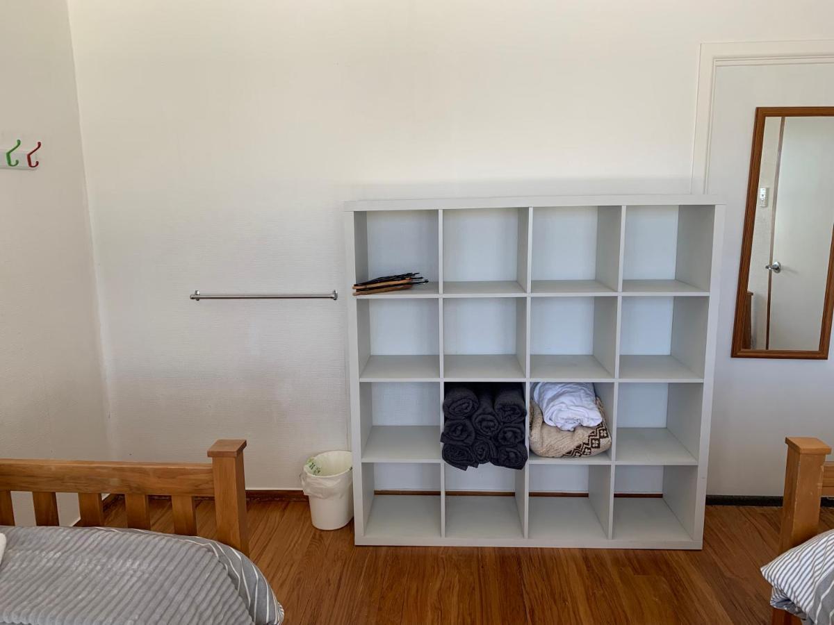 Orewa Kiwi Cabins ภายนอก รูปภาพ